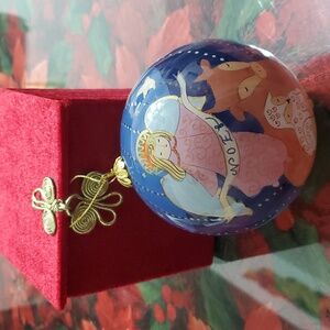 Pier 1 Li Bien Christmas Ornament Nativity Jesus Mary Joseph Glass 2011 Boxed